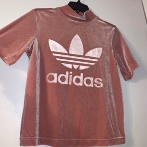 Adidas top